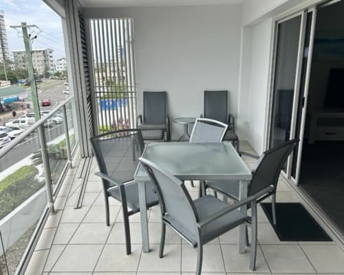 caloundra-beach-1-bedroom-holiday-accommodation(4)