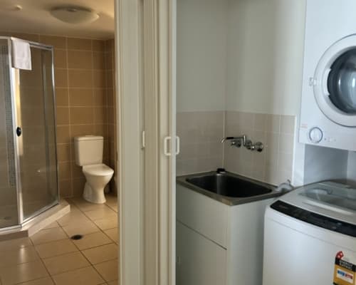 caloundra-beach-1-bedroom-holiday-accommodation(5)