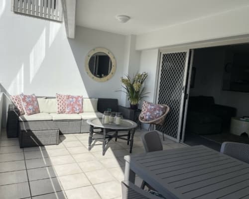 maroochydore-1-bedroom-holiday-apartment (4)